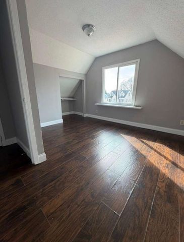 1086 Galtier Street, Saint Paul, MN 55117