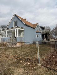 1086 Galtier Street, Saint Paul, MN 55117