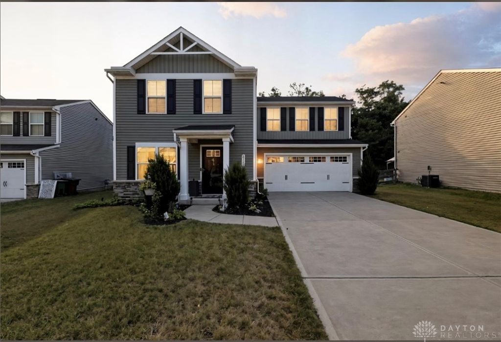 5814 Woodcreek Drive, Middletown, OH 45042