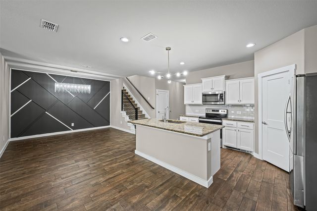 9352 Herringbone Drive, Fort Worth, TX 76131