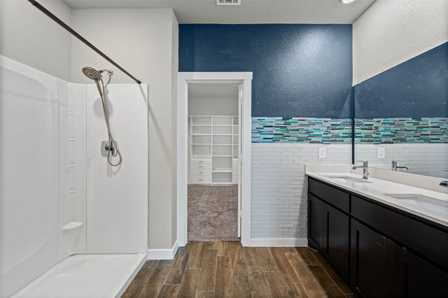 9352 Herringbone Drive, Fort Worth, TX 76131