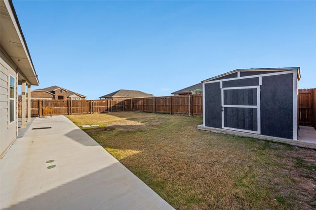 9352 Herringbone Drive, Fort Worth, TX 76131