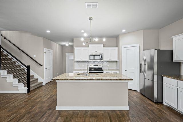 9352 Herringbone Drive, Fort Worth, TX 76131