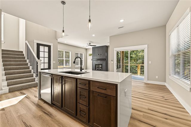 5 Malone Drive, Bella Vista, AR 72715