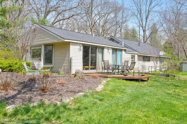 6637 Joy Road, Scio Township, MI 48130