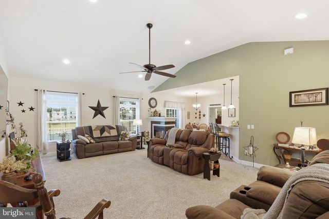 136 S PAULA LYNNE DR, Seaford, DE 19973