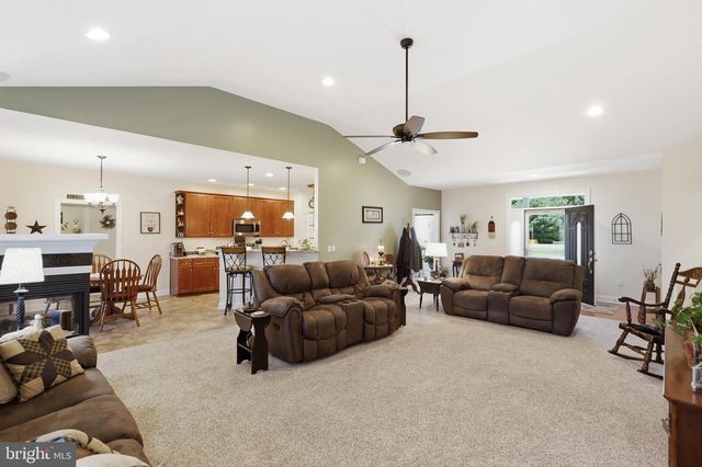 136 S PAULA LYNNE DR, Seaford, DE 19973