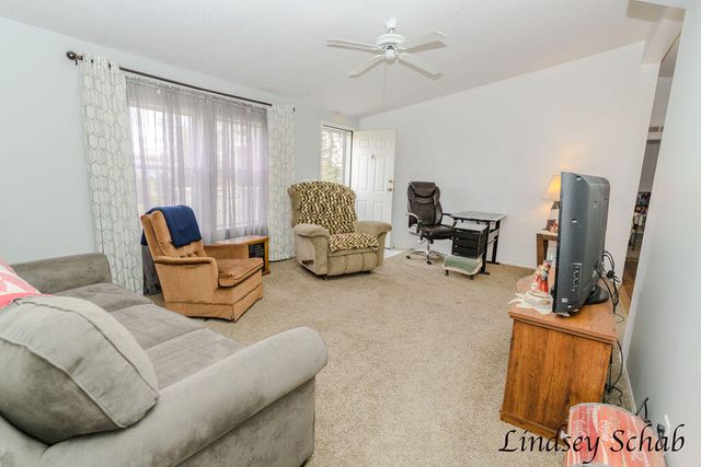 196 E Peck Lake Road, Ionia, MI 48846