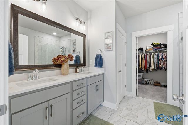 411 Ripple Lake Drive SW, Huntsville, AL 35758