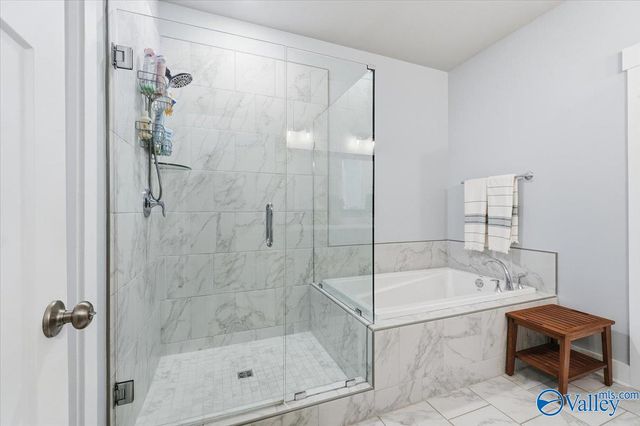 411 Ripple Lake Drive SW, Huntsville, AL 35758