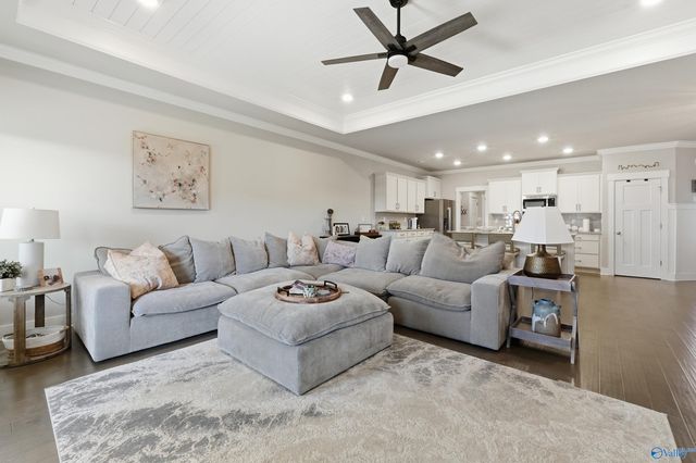 411 Ripple Lake Drive SW, Huntsville, AL 35758