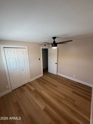909 S KENWOOD Circle A, Tempe, AZ 85281