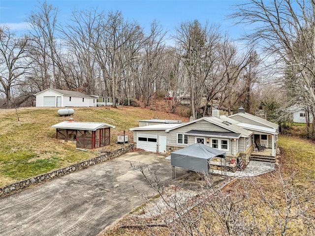 18 & 44 Sierra Point, Waynesville, NC 28786