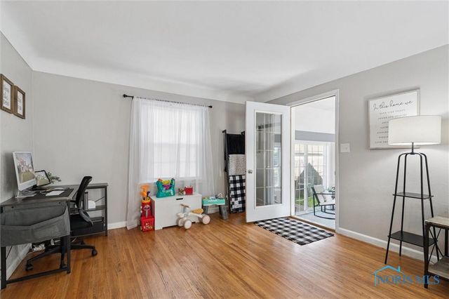 2601 Randall Drive, Oregon, OH 43616