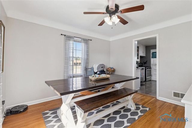 2601 Randall Drive, Oregon, OH 43616