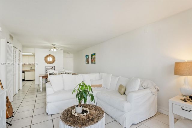 1775 Washington Avenue 5D, Miami Beach, FL 33139