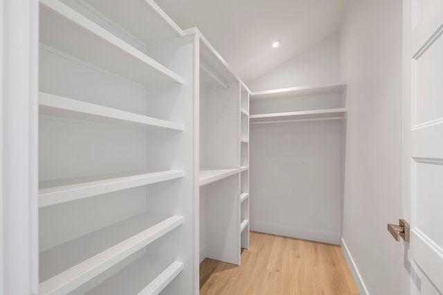 2807 S 14th Avenue, Ozark, MO 65721