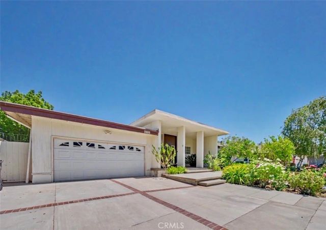 6772 Julie, West Hills, CA 91307