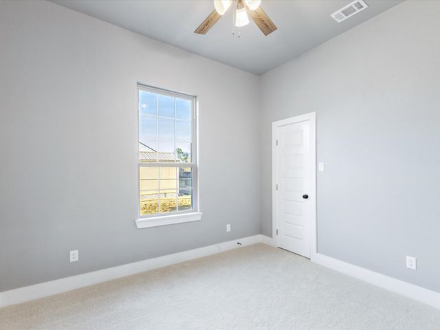 123 Cedar Bend Drive, Trinidad, TX 75163