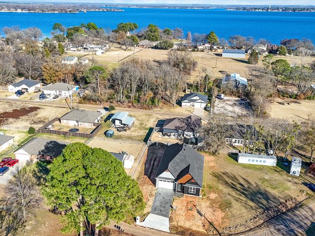 123 Cedar Bend Drive, Trinidad, TX 75163