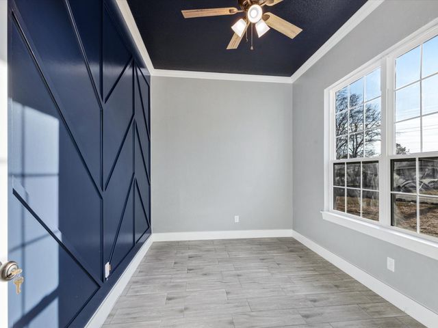 123 Cedar Bend Drive, Trinidad, TX 75163