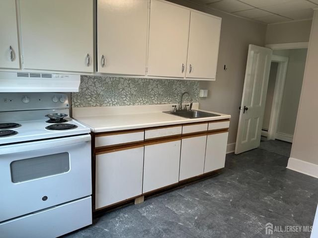6 Public Road 2, Monroe, NJ 08831