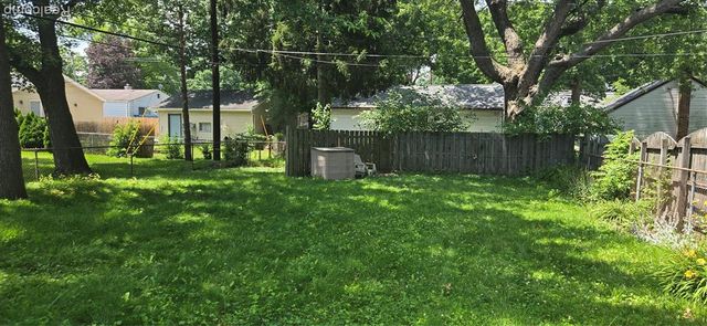 2126 S Karle Avenue, Westland, MI 48186