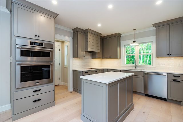 510 Greenbush Road, Warwick, RI 02818