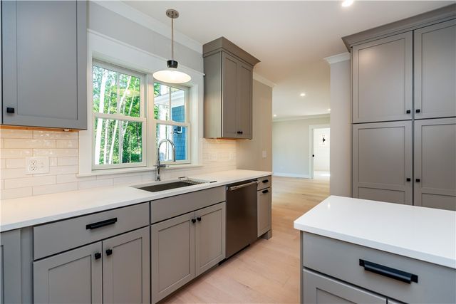 510 Greenbush Road, Warwick, RI 02818