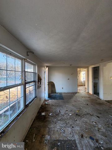 6824 KENT RD, Sunderland, MD 20689