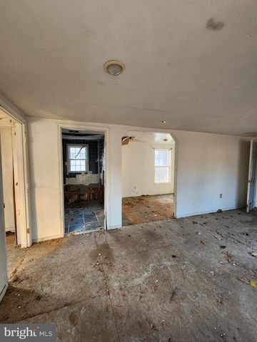 6824 KENT RD, Sunderland, MD 20689