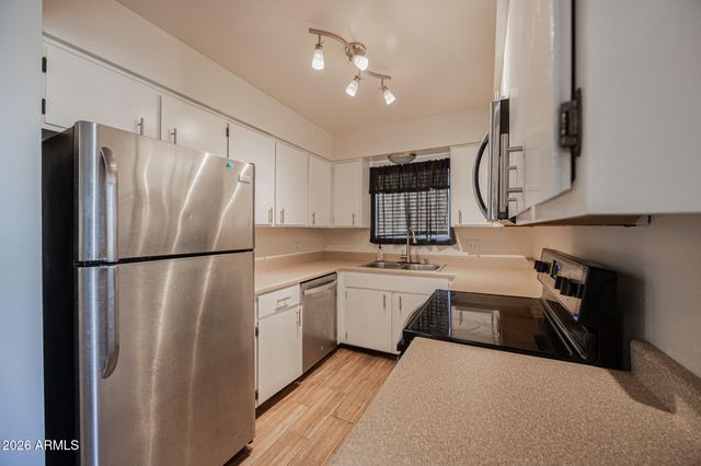 4708 E PORTLAND Street, Phoenix, AZ 85008