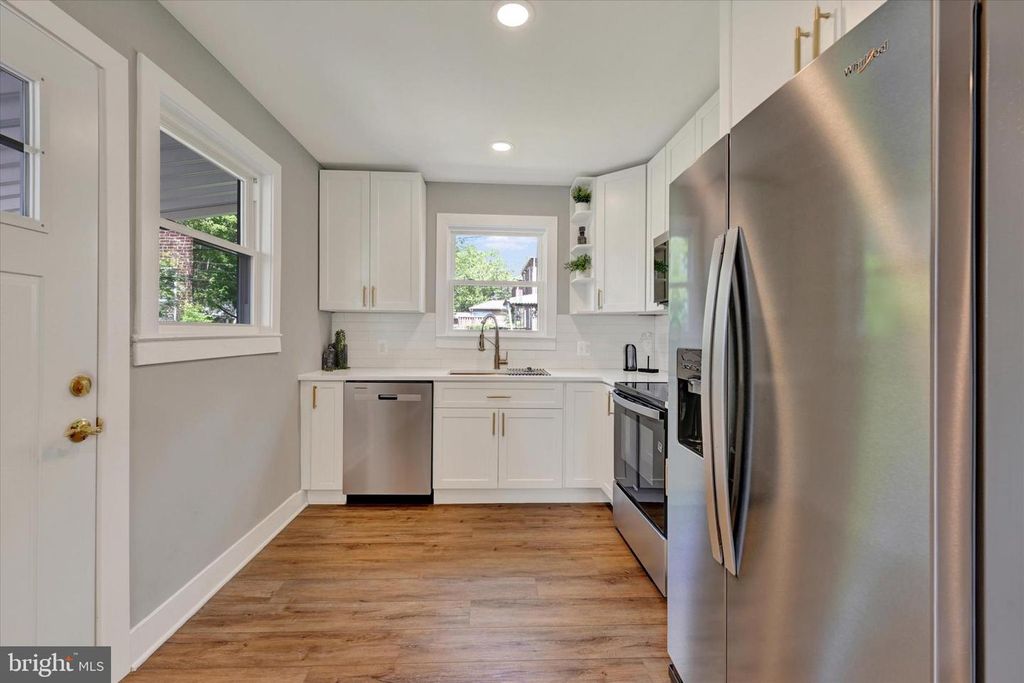 Image 12 of property listing at 732 S BEECHFIELD AVE, Baltimore, MD 21229