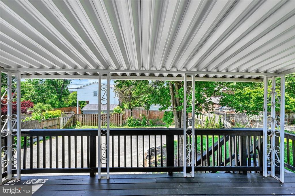 Image 27 of property listing at 732 S BEECHFIELD AVE, Baltimore, MD 21229