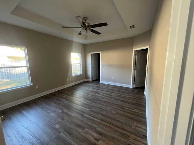 89 Hawkins Road, Fort Walton Beach, FL 32547