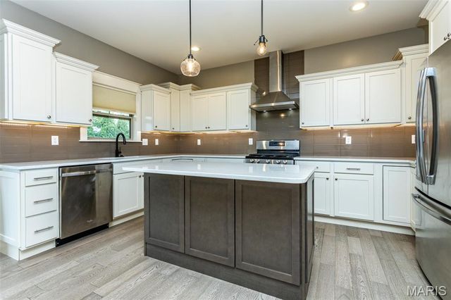 3841 Ember Court, Edwardsville, IL 62025