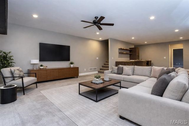 3841 Ember Court, Edwardsville, IL 62025