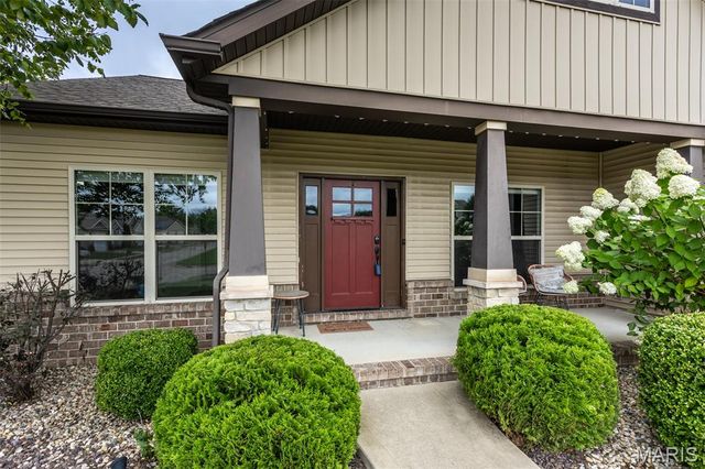 3841 Ember Court, Edwardsville, IL 62025