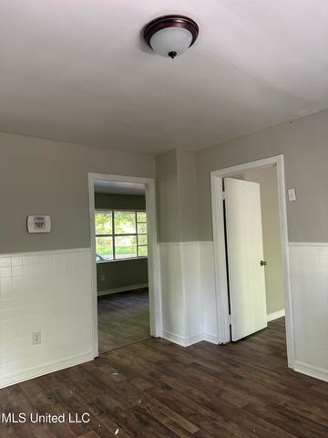 3251 Corey Drive, Jackson, MS 39212