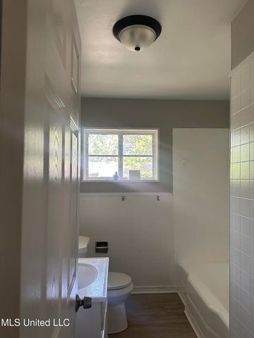 3251 Corey Drive, Jackson, MS 39212