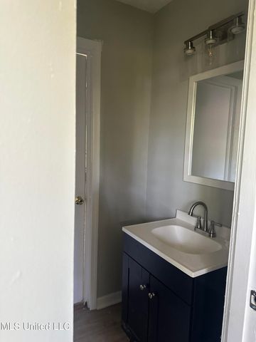 3251 Corey Drive, Jackson, MS 39212