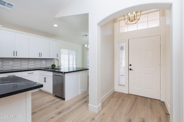 23554 N 73RD Place, Scottsdale, AZ 85255
