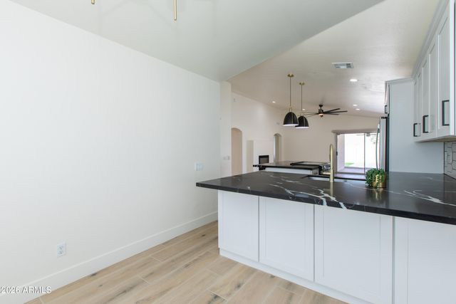 23554 N 73RD Place, Scottsdale, AZ 85255