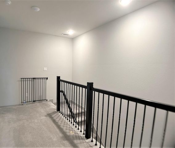 8656 Hollyoaks Creek Lane, Houston, TX 77063