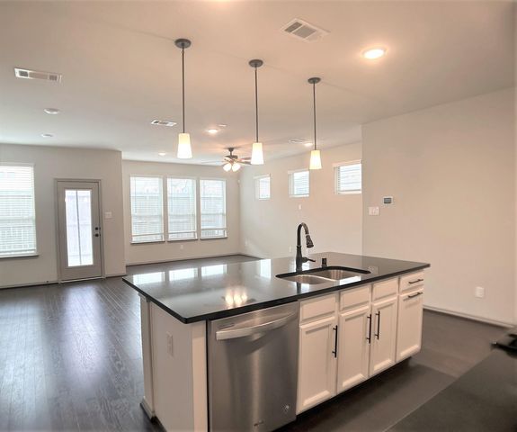 8656 Hollyoaks Creek Lane, Houston, TX 77063