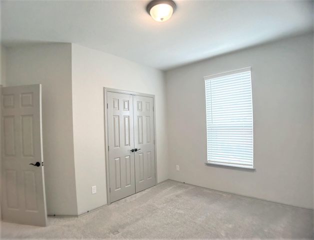8656 Hollyoaks Creek Lane, Houston, TX 77063