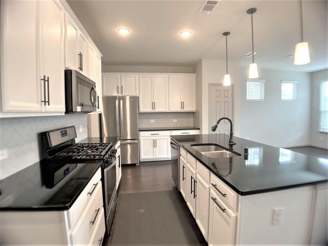 8656 Hollyoaks Creek Lane, Houston, TX 77063