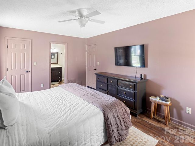 111 Averys Creek Lane, Arden, NC 28704