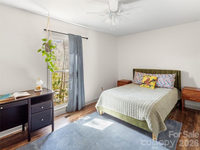 111 Averys Creek Lane, Arden, NC 28704