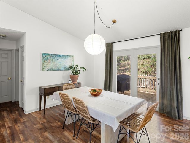 111 Averys Creek Lane, Arden, NC 28704